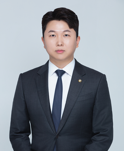 Hyeonsu “Elliot” Jin